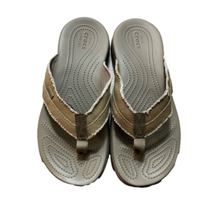 CROCS size 9 Flip-Flops